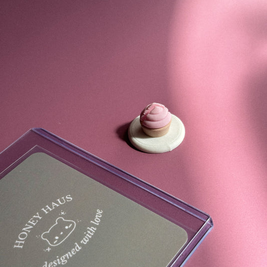 Cupcake Charm Polaroid / Toploader Holder