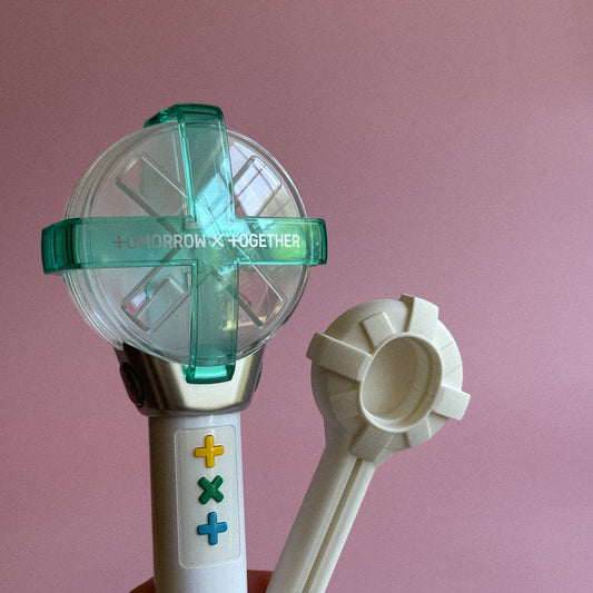 TXT Moa Version 1 Lightstick Stand