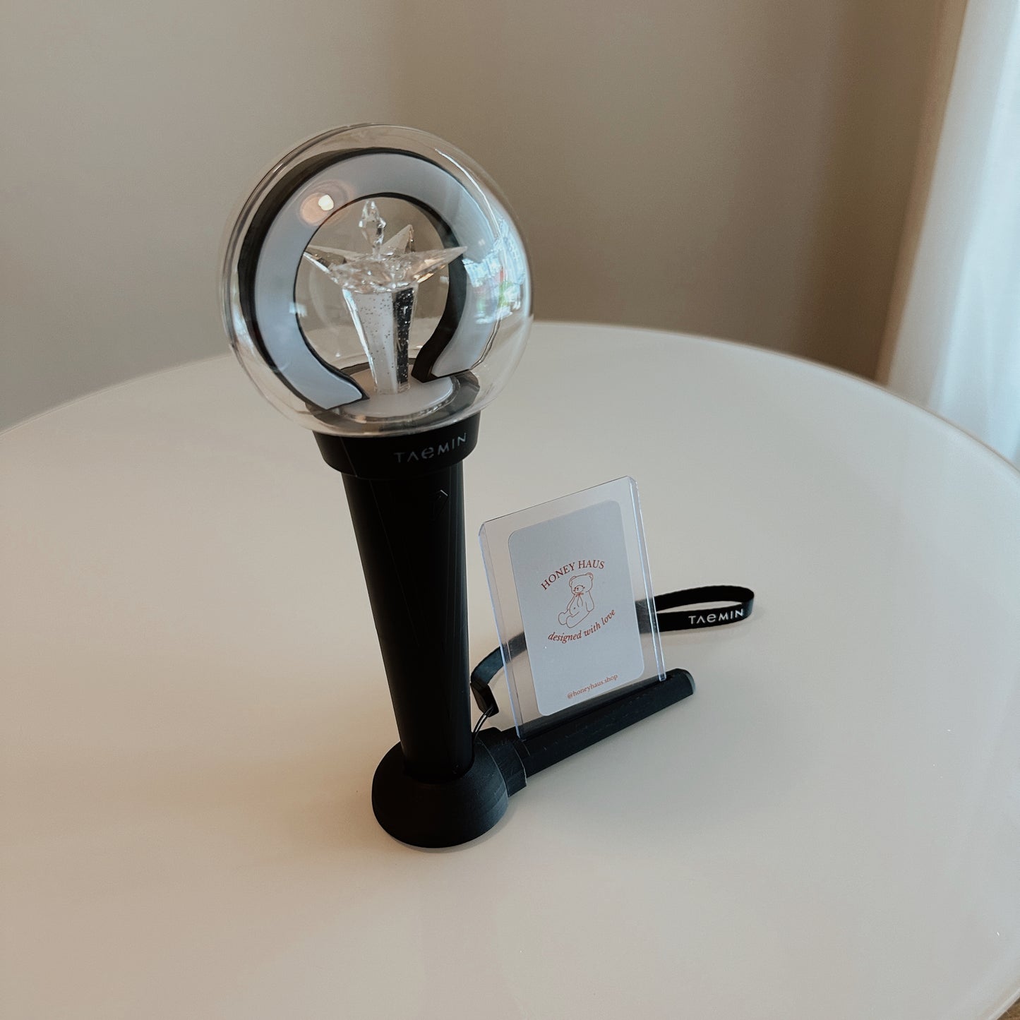 Taemin Lightstick Stand