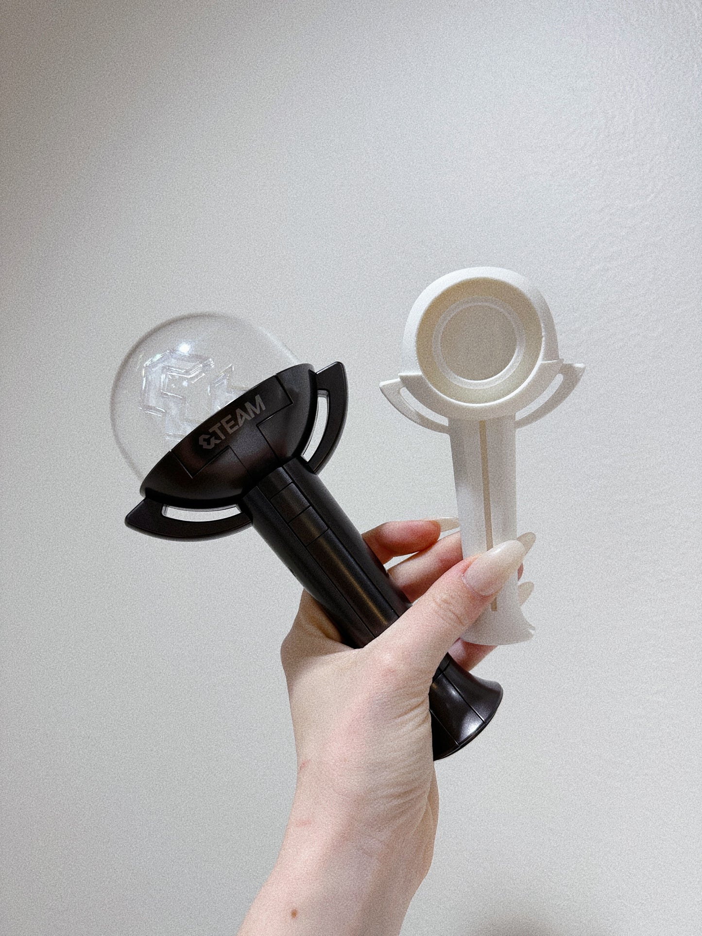 &Team Lightstick Stand