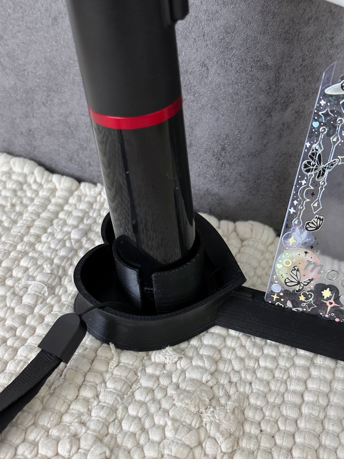 The Boyz Lightstick Stand