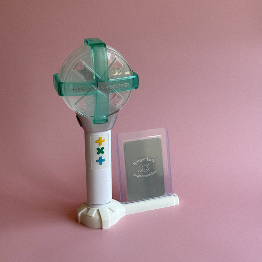 TXT Moa Version 1 Lightstick Stand