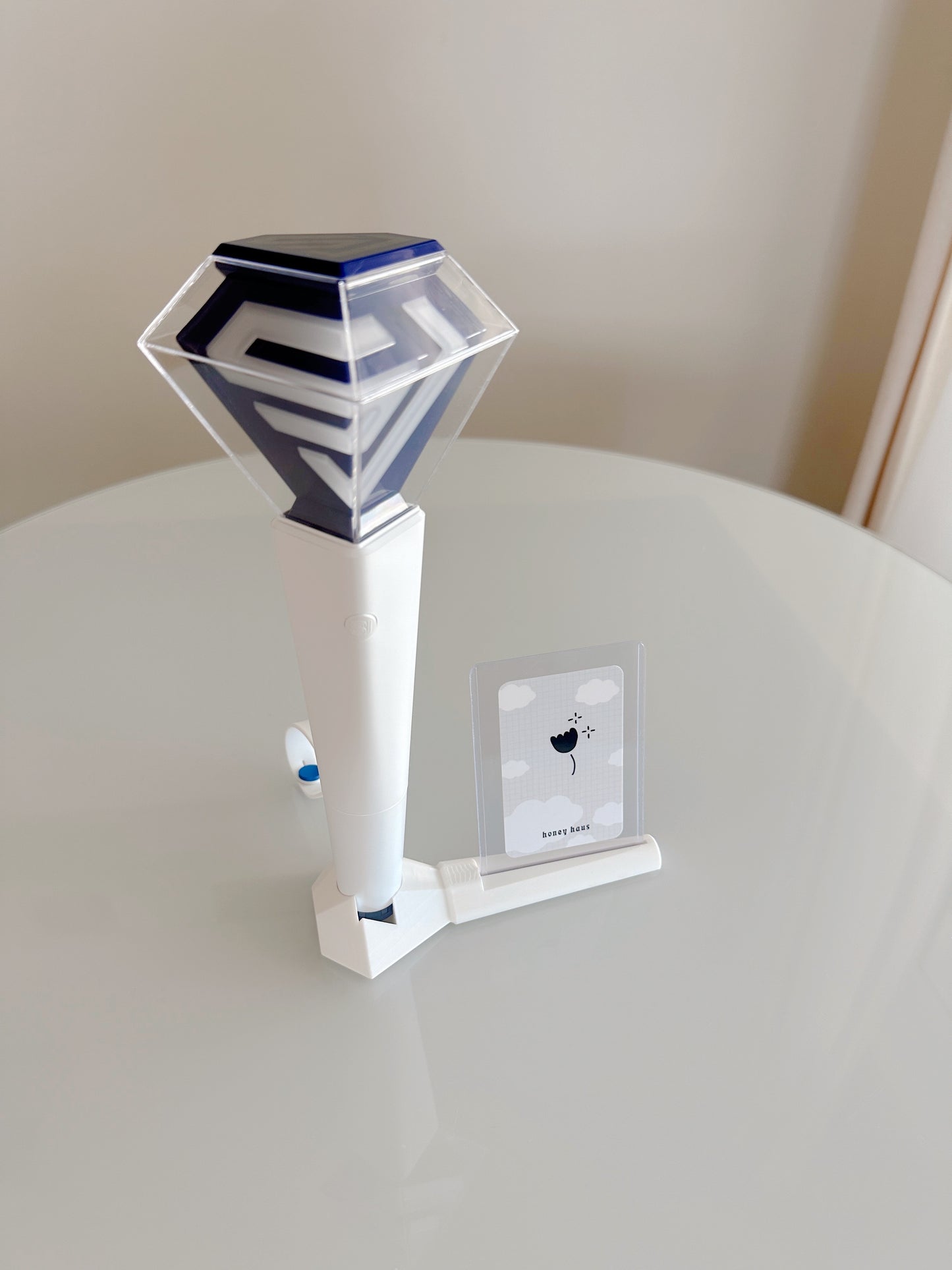 Super Junior Lightstick Stand