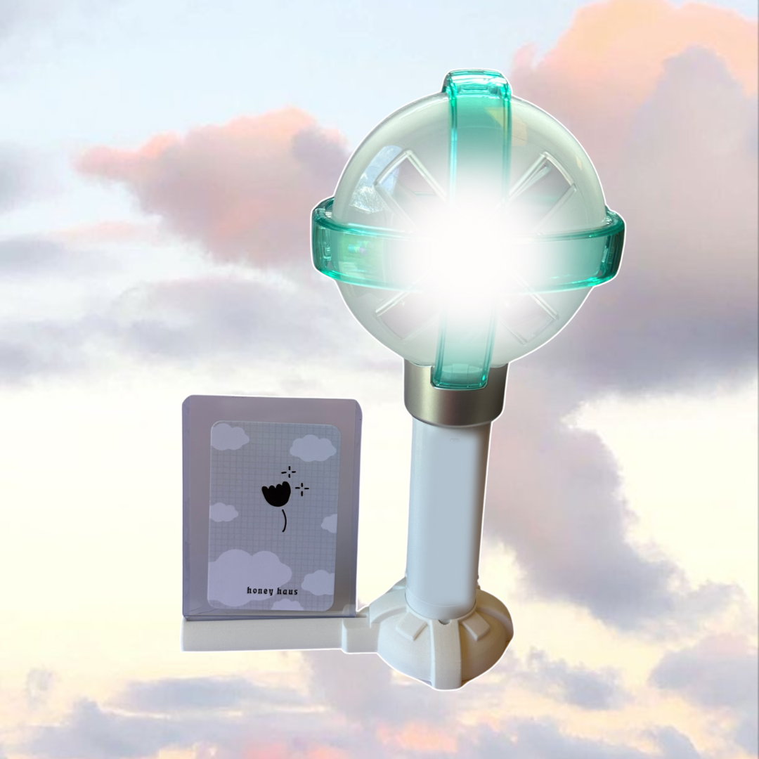 TXT Moa Version 2 Lightstick Stand